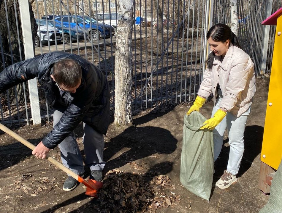 Сенбілік – бірлік пен тазалықтың көрінісі!/Территория школы чистая и красивая после субботника.